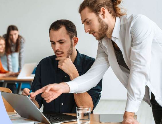 14中5却无碍这4.9秒的绝杀 邓肯眼看着他长大